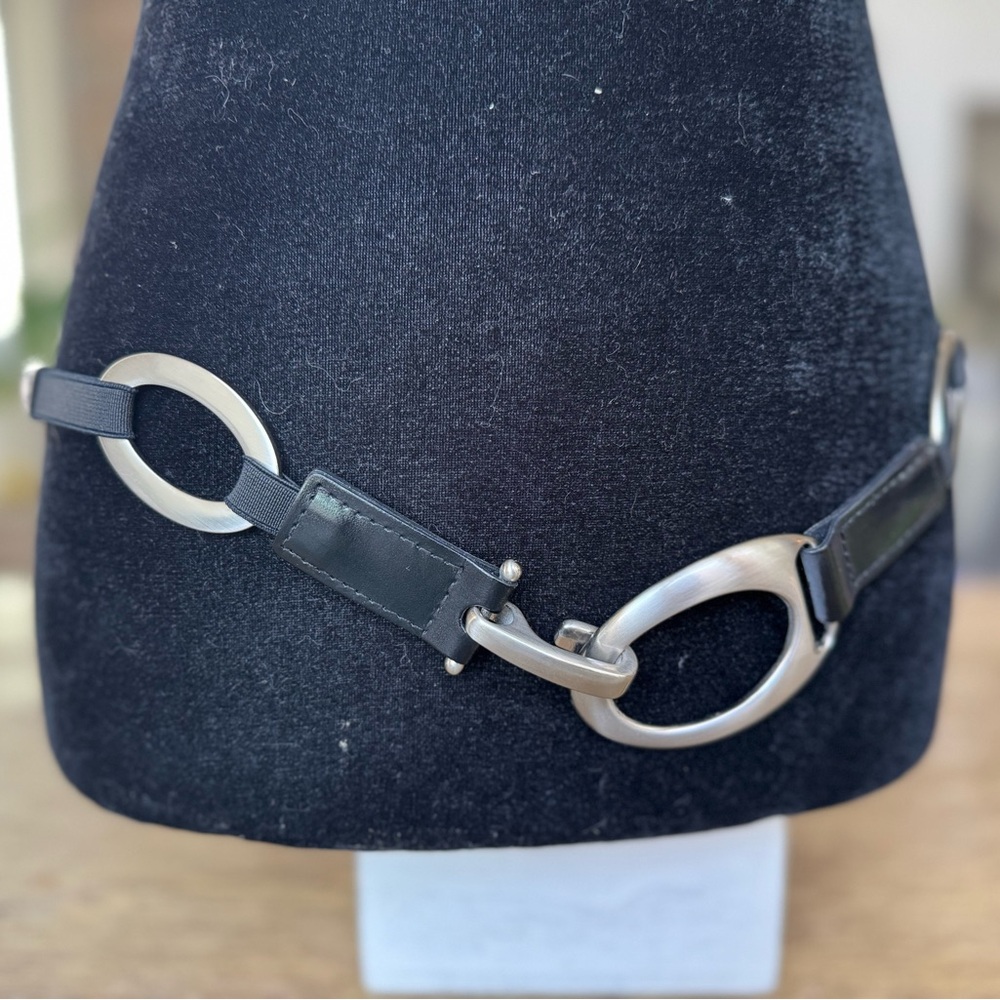 Elegant Black and Silver Women's Leather Fashion Belt